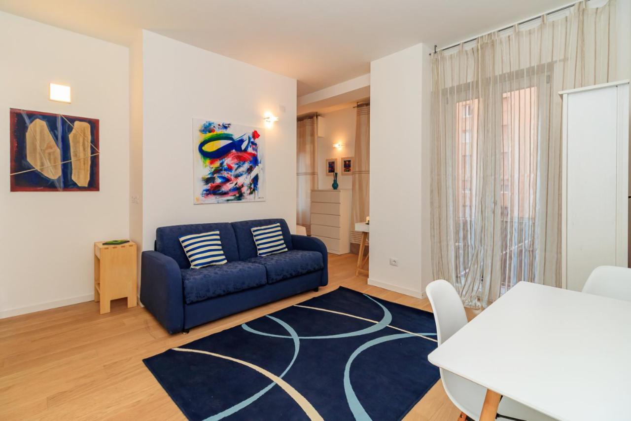 شقة Joivy Cosy 1Bed Flat In Fiera, ميلان المظهر الخارجي الصورة